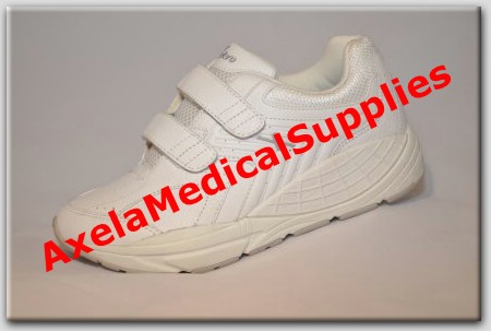 Xelero Matrix Leather Strap Womens Walking Shoes White-Light Grey 