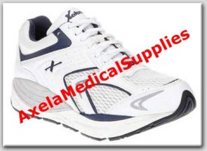 Xelero Matrix Mesh Mens Running Shoes White-Navy